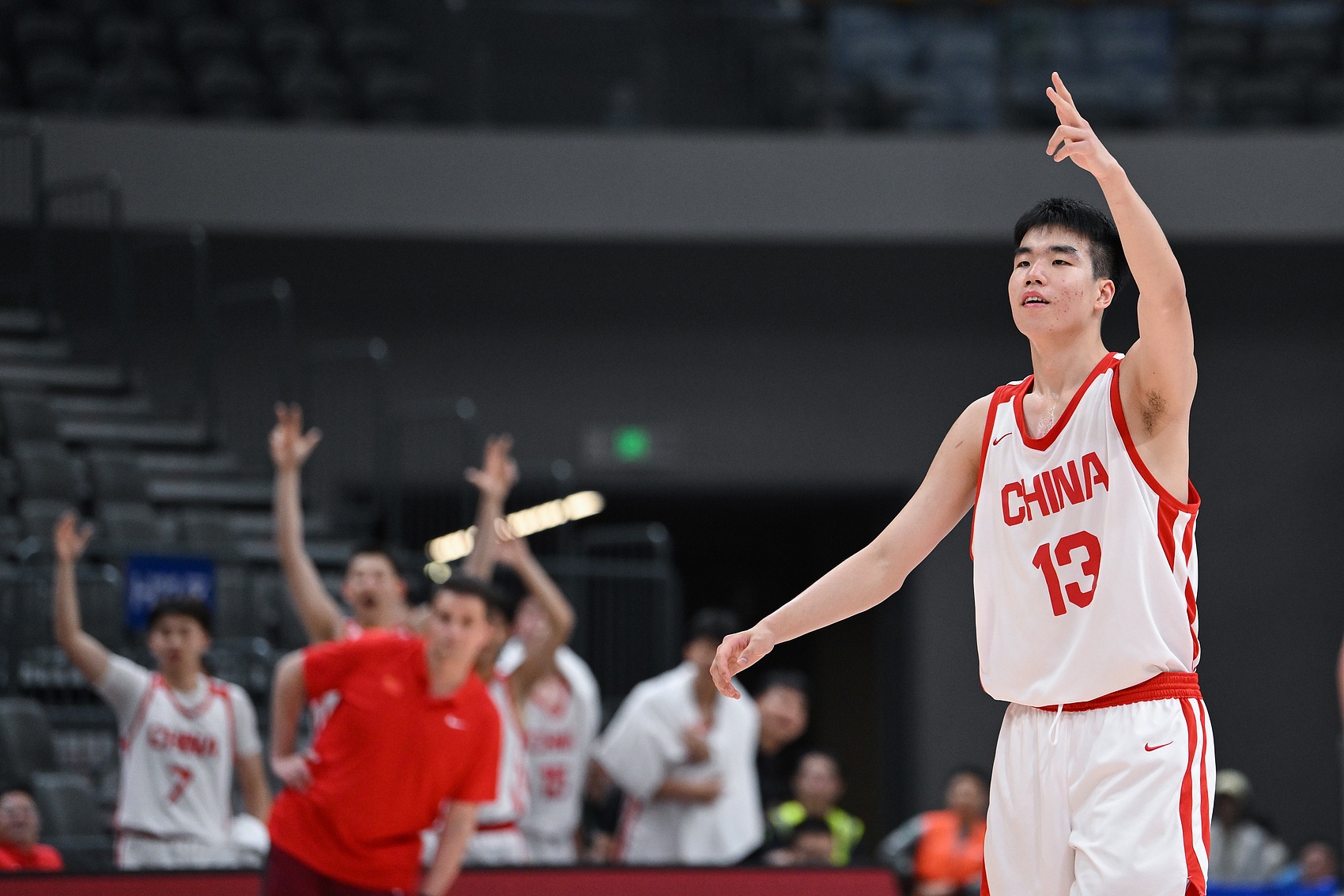 媒体人:中国U18男篮小伙子们对新西兰整场都处于压制状态